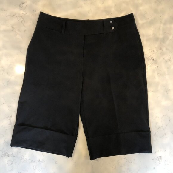 IZOD XFG Stretch Athletic Bermuda Cuffed Golf Shorts Black Size 4 - Picture 2 of 11